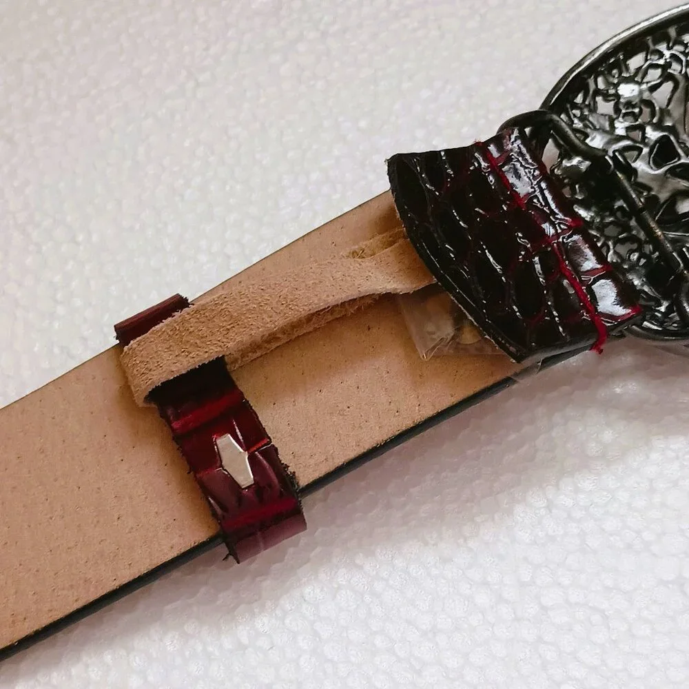 WHBM Embossed Crocodile Print Belt S Brown w Oval Open Work Rhinestone Buckle